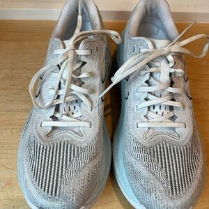 ASICS Superblast 2.0